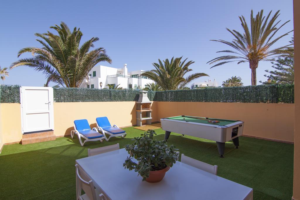 Anju Villas Los Delfines Bravo'S Apartments Corralejo Extérieur photo