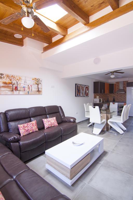 Anju Villas Los Delfines Bravo'S Apartments Corralejo Extérieur photo